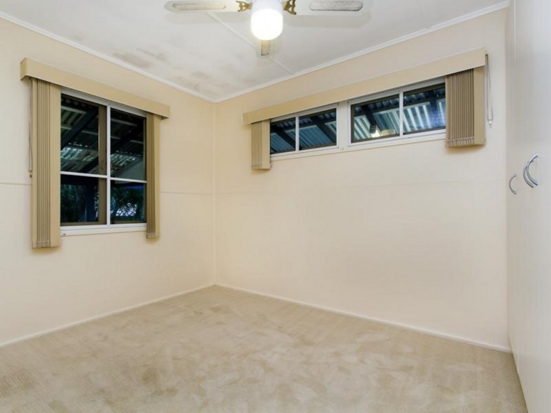 28 Beitz Street, Strathpine Qld, Strathpine QLD 4500