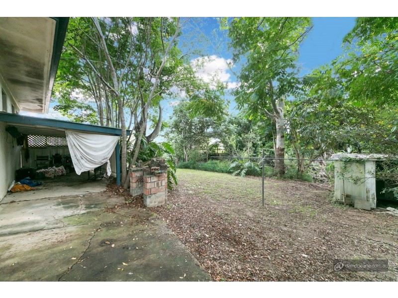 19 Bowen Avenue, Albany Creek QLD 4035