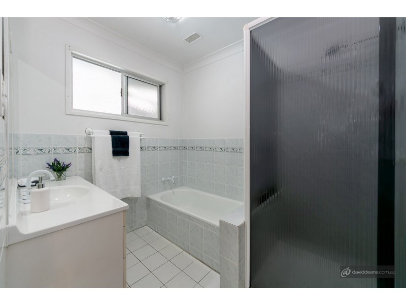 3 Acland Drive, Strathpine QLD 4500