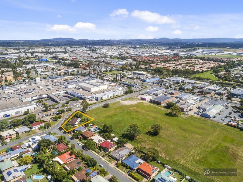 1 Ulmarra Crescent, Strathpine QLD 4500