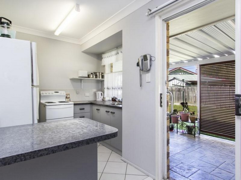 2 Kenwood Court, Kallangur QLD 4503