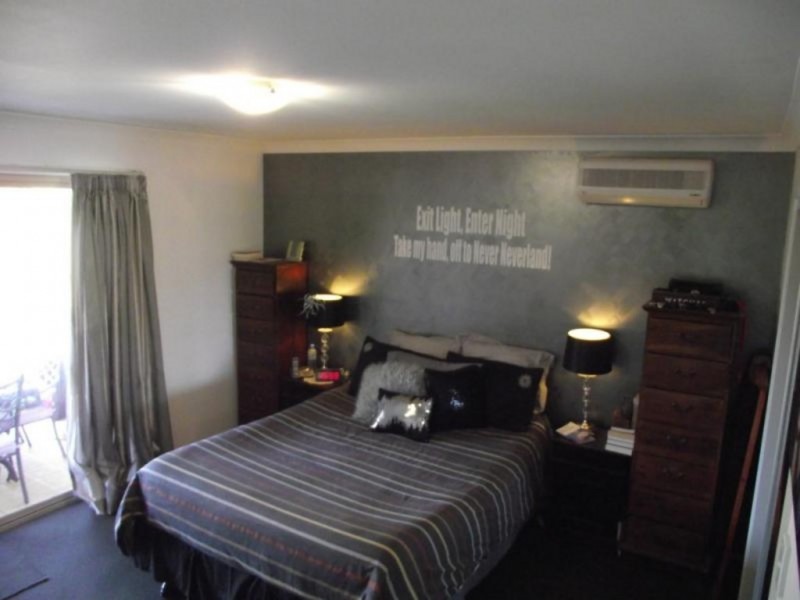 28 Copper Cres, Griffin QLD 4503