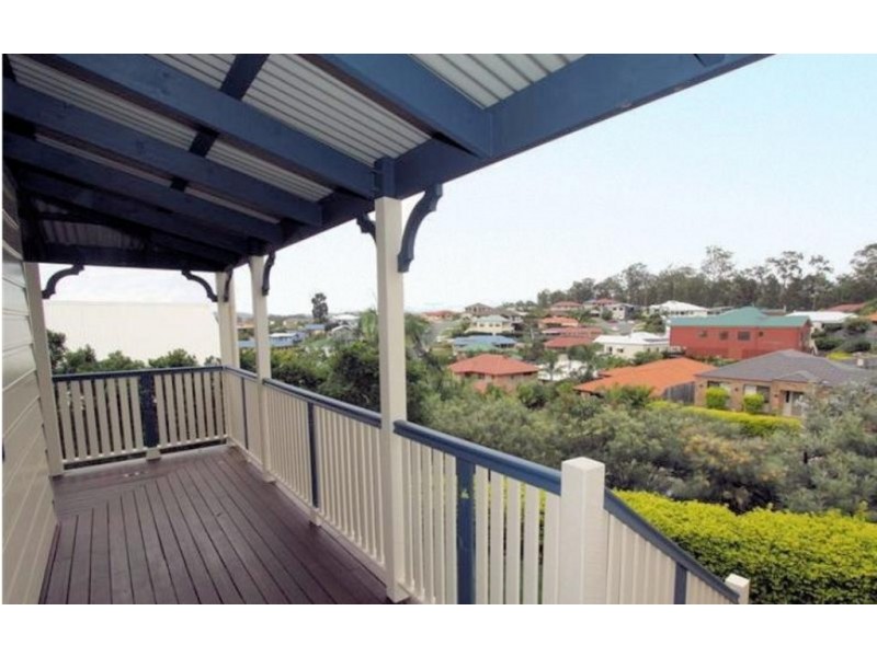 10 Rothschild St, Eatons Hill QLD 4037