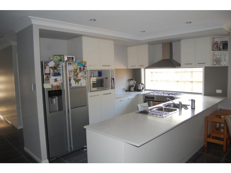 34 Admiralty Cct, Lawnton QLD 4501