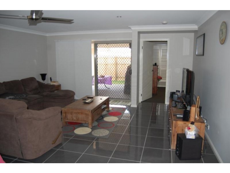 34 Admiralty Cct, Lawnton QLD 4501