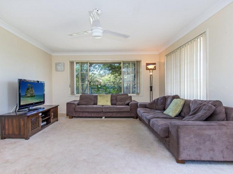24 Burnett Drive, Murrumba Downs QLD 4503