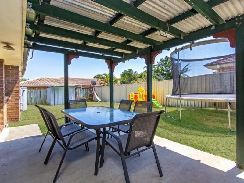 24 Burnett Drive, Murrumba Downs QLD 4503