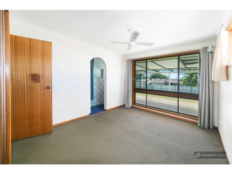 56 Young Street, Petrie QLD 4502