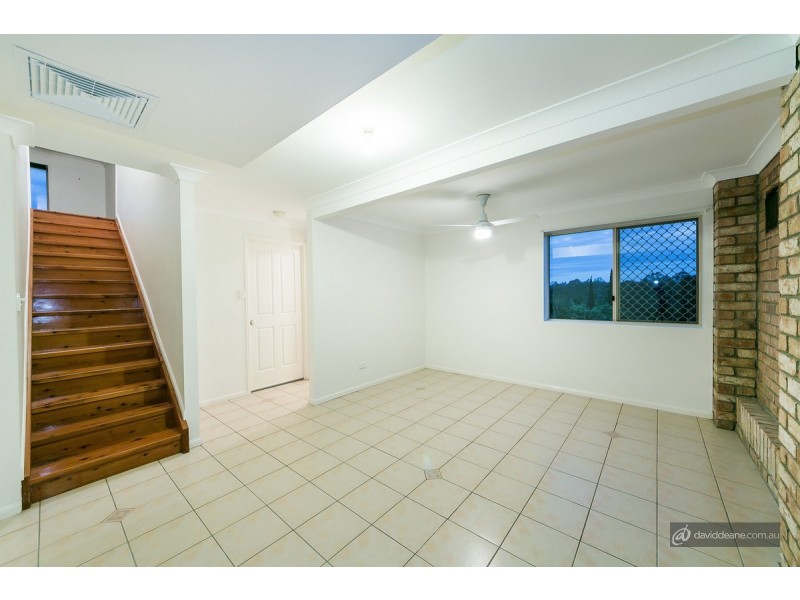 43 Washbrook Crescent, Petrie QLD 4502