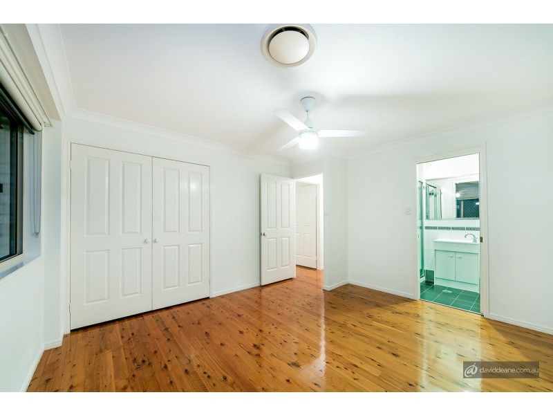 43 Washbrook Crescent, Petrie QLD 4502