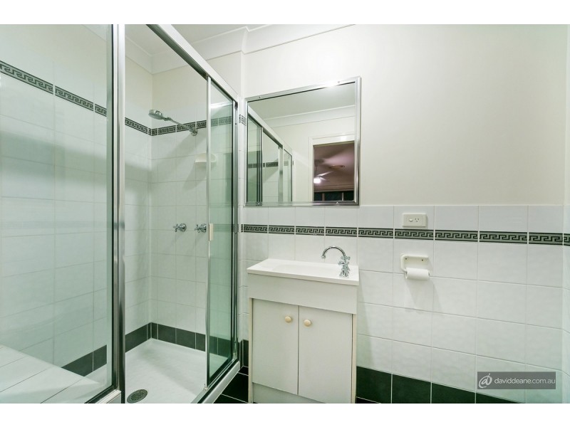 43 Washbrook Crescent, Petrie QLD 4502