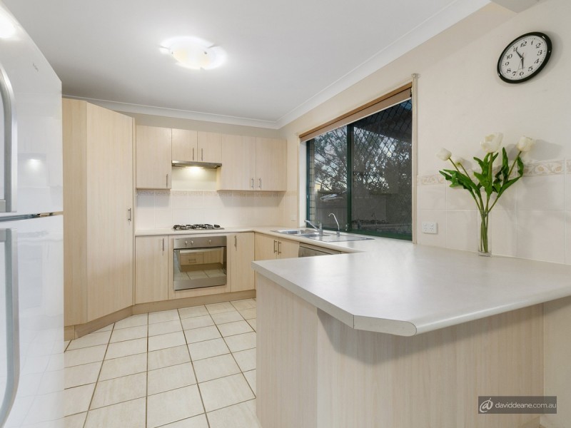 102 Sheaves Road, Kallangur QLD 4503