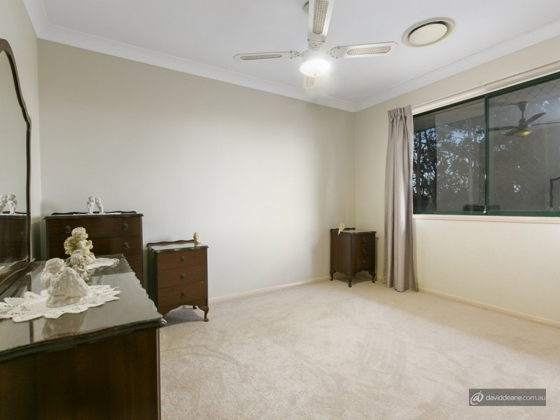 102 Sheaves Road, Kallangur QLD 4503