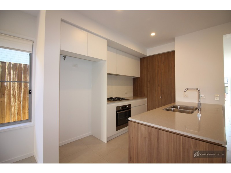 92 Grahams Road, Strathpine QLD 4500