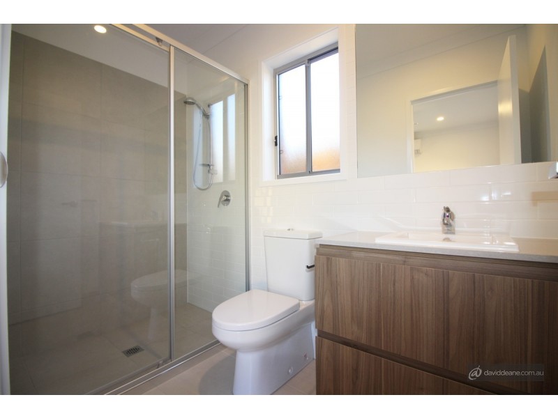 92 Grahams Road, Strathpine QLD 4500