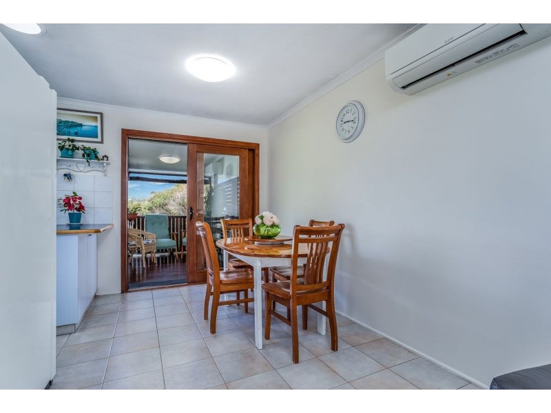 9 Tiverton Street, Everton Hills QLD 4053