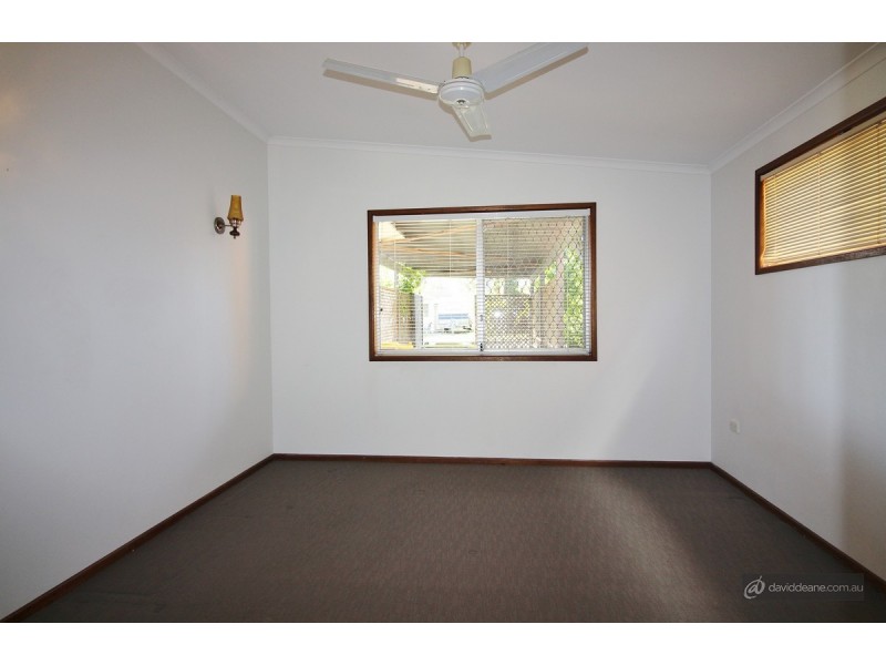 35 Hibiscus Avenue, Redcliffe QLD 4020