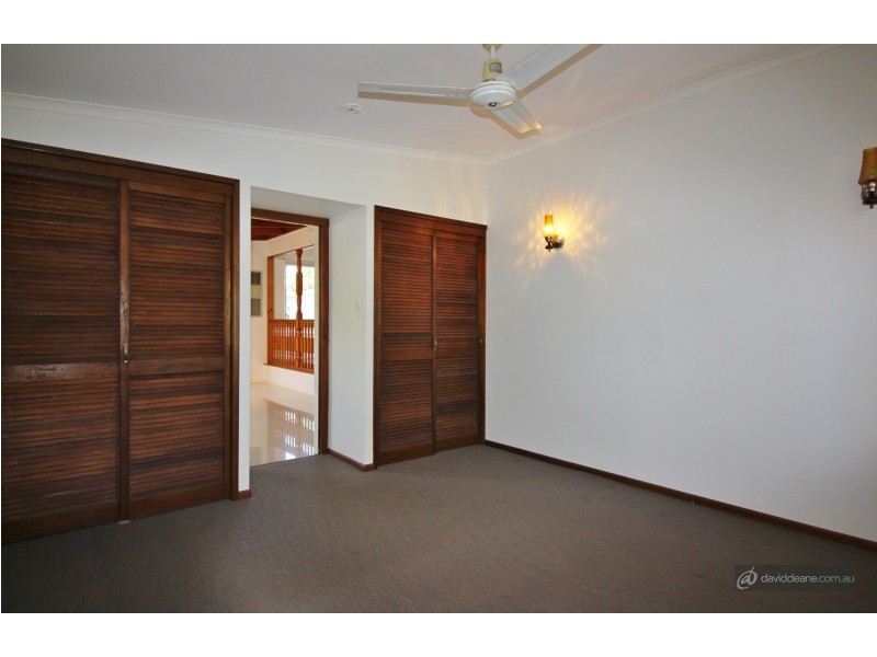 35 Hibiscus Avenue, Redcliffe QLD 4020