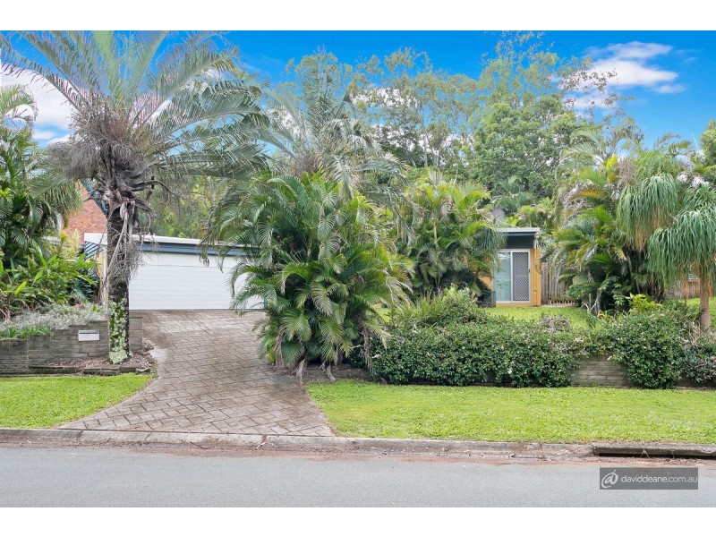 8 Champagne Street, Petrie QLD 4502