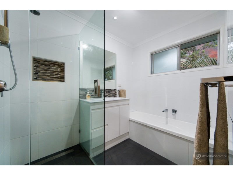 24 Kumbari Street, Bray Park QLD 4500