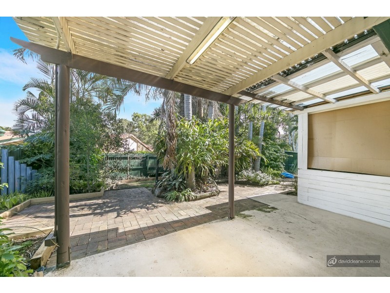 6 Newlands Avenue, Petrie QLD 4502