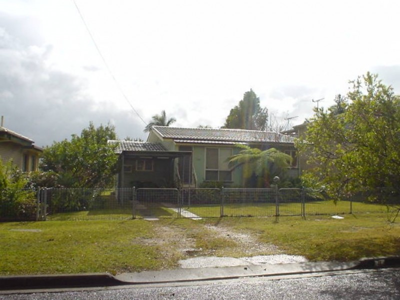 8 Blenheim Street, Strathpine QLD 4500