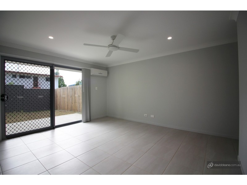 2/12 Campbell Street, Kallangur QLD 4503