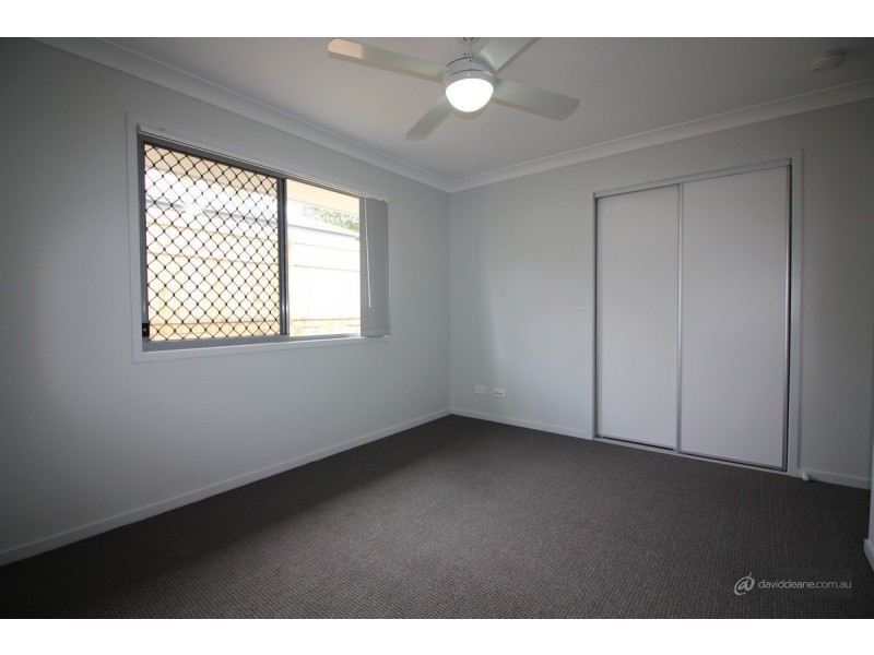 2/12 Campbell Street, Kallangur QLD 4503