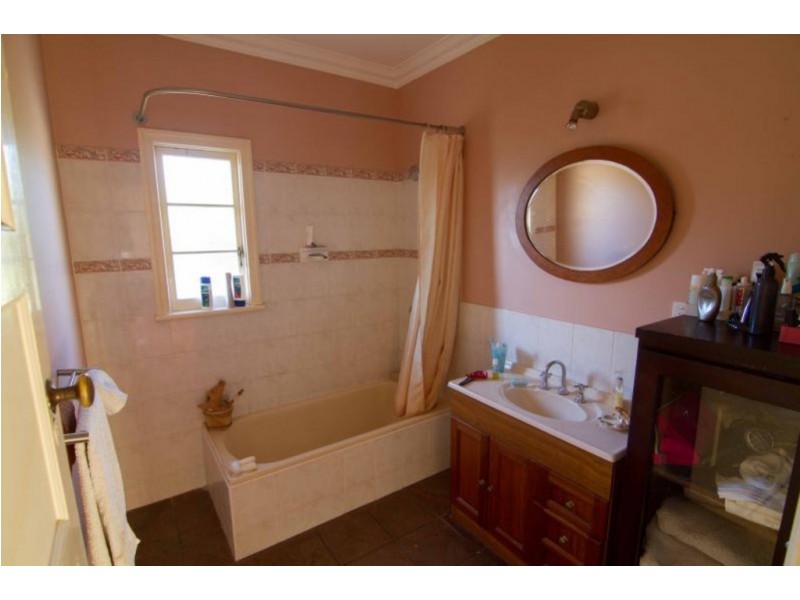 25 Buddina Street, Stafford QLD 4053