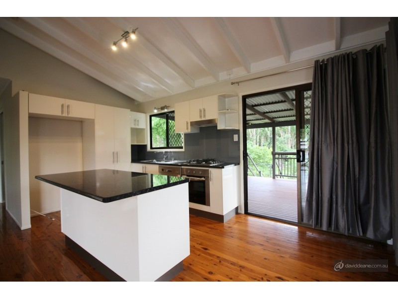 84 Nanbaree Drive, Bray Park QLD 4500
