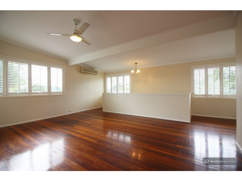 33 Paul Street, Kallangur QLD 4503