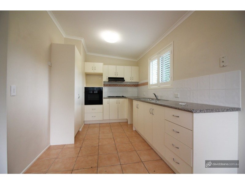 33 Paul Street, Kallangur QLD 4503