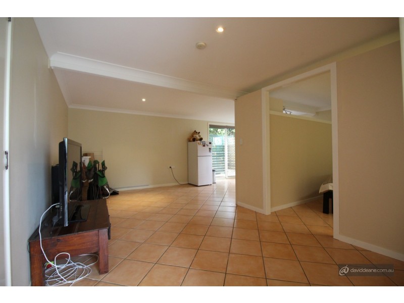33 Paul Street, Kallangur QLD 4503