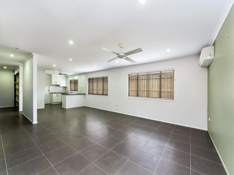 5 Guards Street, Bray Park QLD 4500