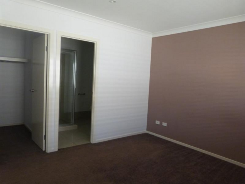 63 Everest St, Warner QLD 4500