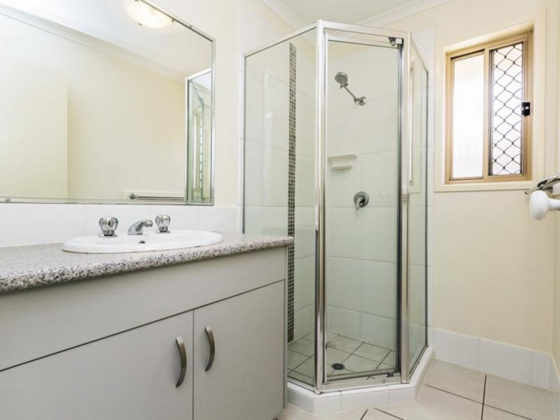 2/60 Glenmore St, Kallangur QLD 4503