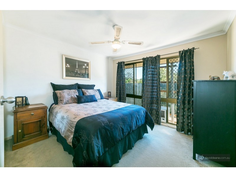 4 Cowal Court, Petrie QLD 4502