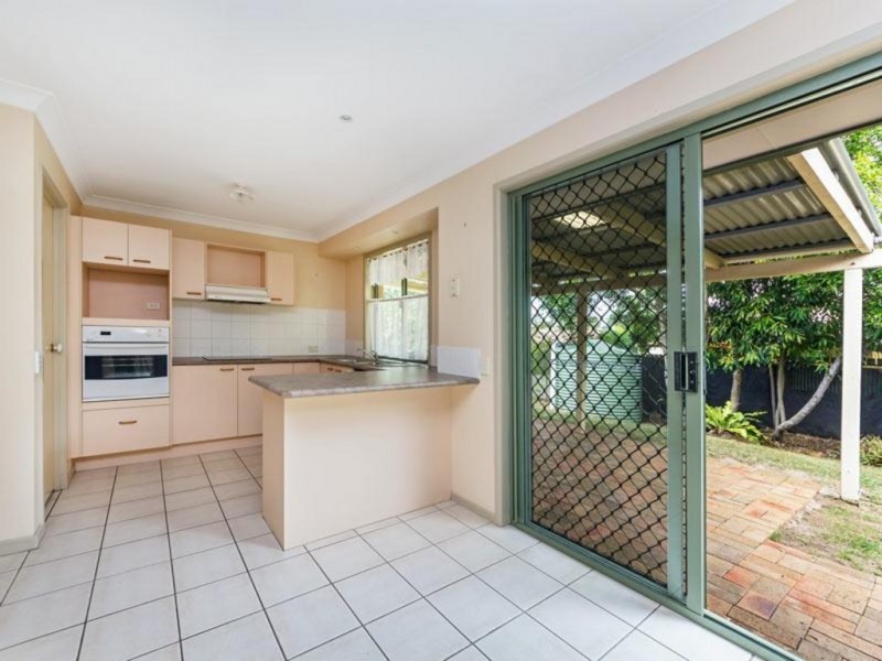 11 Mirrigan Ct, Petrie QLD 4502