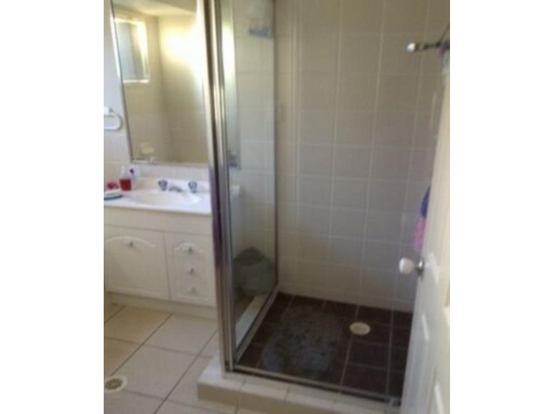 6 Mowbray Ct, Kallangur QLD 4503