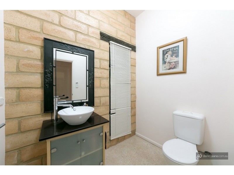 21 Andrew Clarke Road, Whiteside QLD 4503