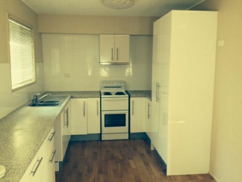 17 Carbeen Cr, Lawnton QLD 4501