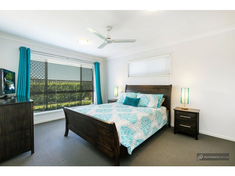 19 Toby Close, Kallangur QLD 4503