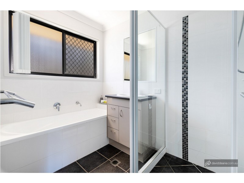 19 Toby Close, Kallangur QLD 4503