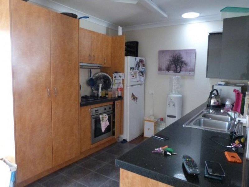 31 Peter Street, Strathpine QLD 4500