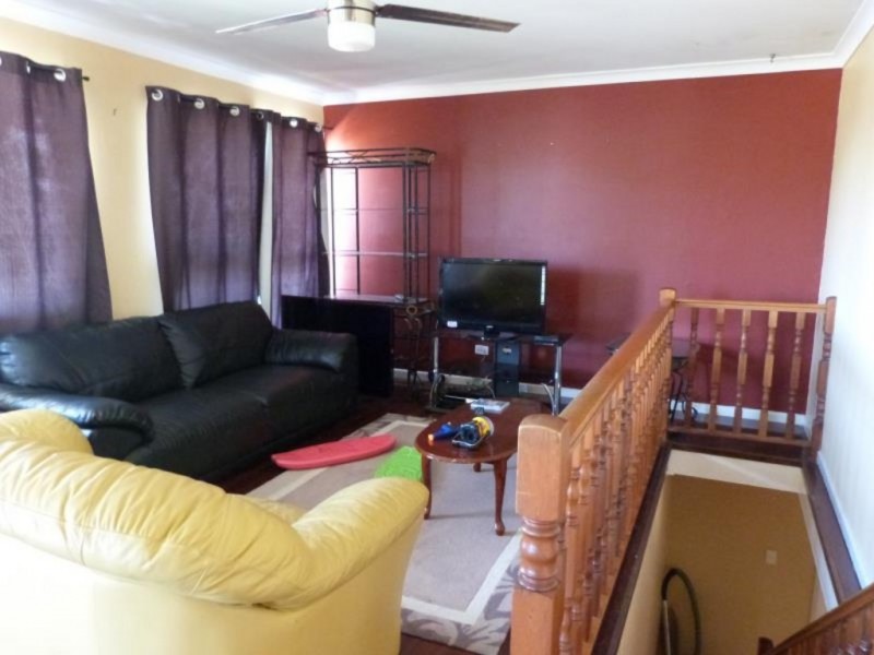 70 Todds Rd, Lawnton QLD 4501