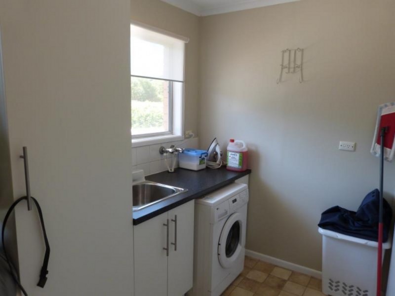 70 Todds Rd, Lawnton QLD 4501