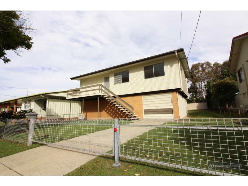 10 Glenloc Street, Redcliffe QLD 4020