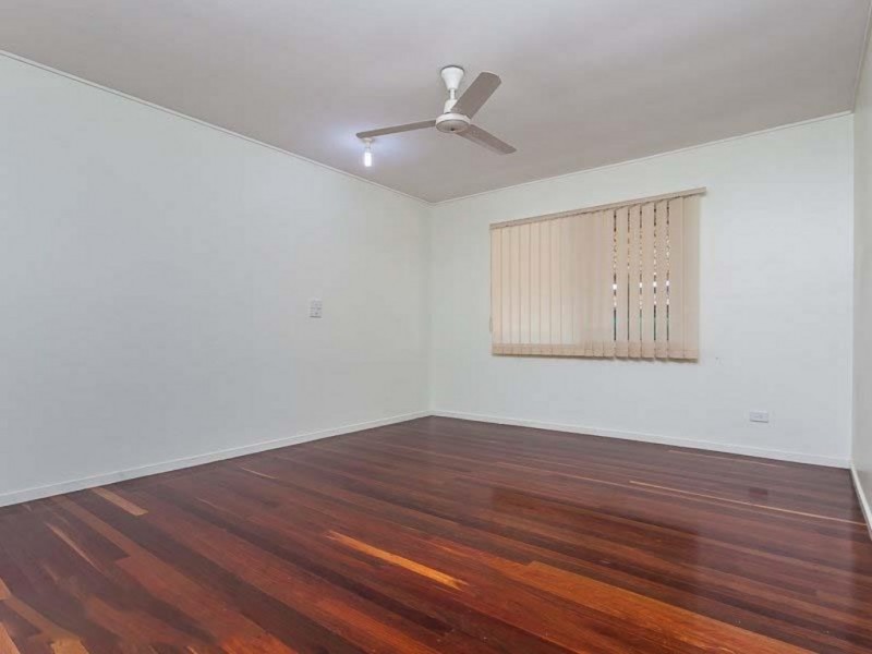 14 Myles St, Lawnton QLD 4501