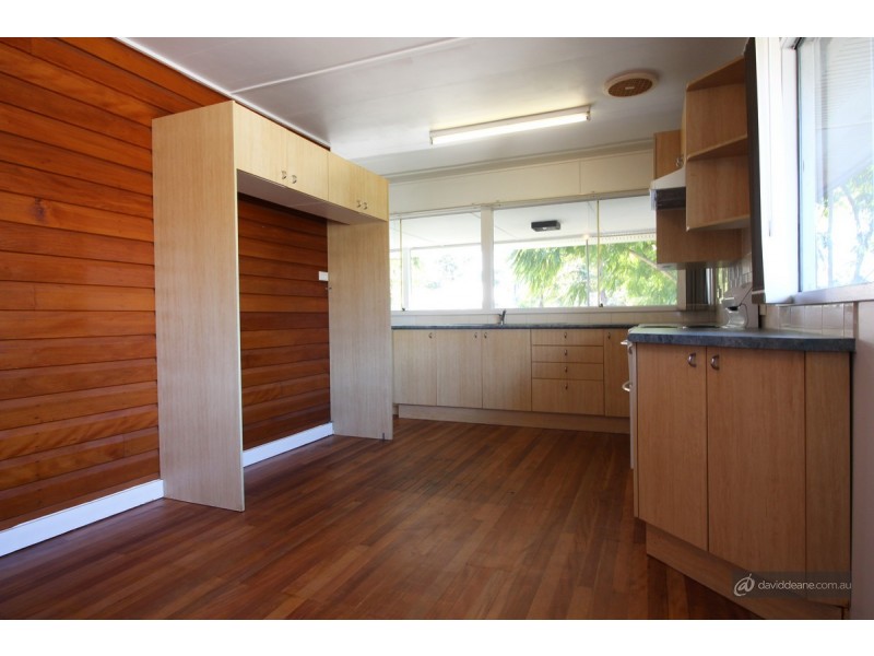 40 Fox Street, Strathpine QLD 4500