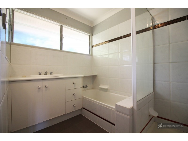 40 Fox Street, Strathpine QLD 4500